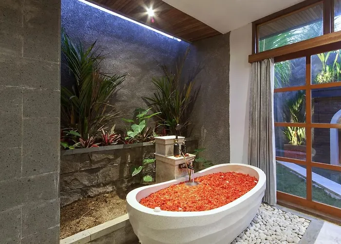 Av Private Villa *